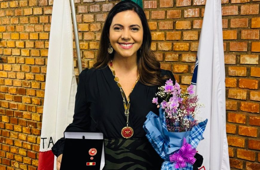 Gran-Colar do Mérito Diplomático: jornalista da Rede Minas é condecorada