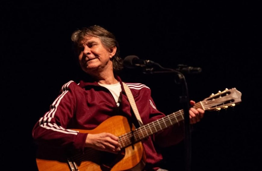 LÔ BORGES ESTÁ INTERNADO: sem previsão de alta, agenda de shows foi cancelada